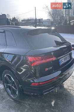 Внедорожник / Кроссовер Audi SQ5 2019 в 