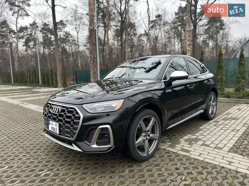 Внедорожник / Кроссовер Audi SQ5 2022 в 