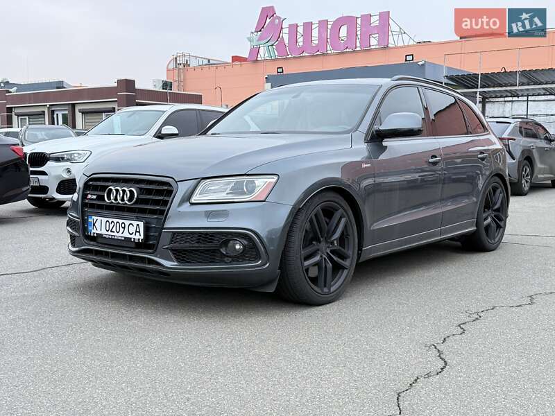 Внедорожник / Кроссовер Audi SQ5 2015 в Киеве