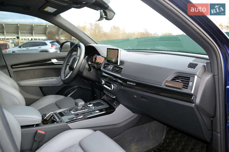 Позашляховик / Кросовер Audi SQ5 2020 в Івано-Франківську