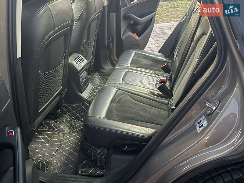 Внедорожник / Кроссовер Audi SQ5 2013 в Львове