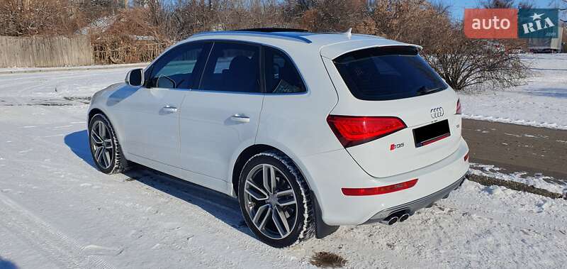 Внедорожник / Кроссовер Audi SQ5 2015 в Чернигове фото 4 Внедорожник / Кроссовер Audi SQ5 2015 в Чернигове