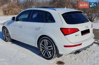 Внедорожник / Кроссовер Audi SQ5 2015 в 