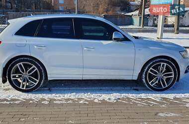 Внедорожник / Кроссовер Audi SQ5 2015 в 