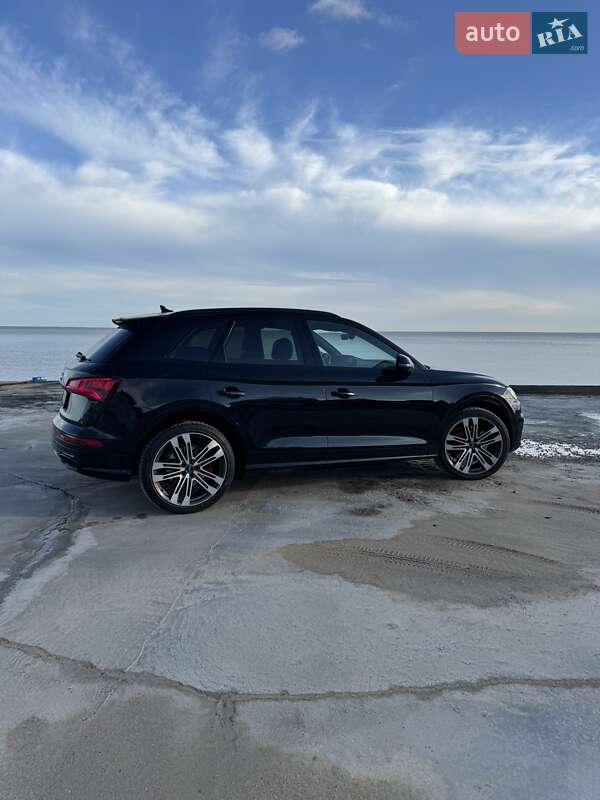 Audi SQ5 2020