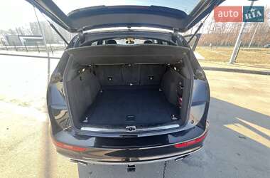 Внедорожник / Кроссовер Audi SQ5 2013 в 