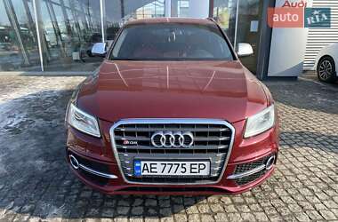 Внедорожник / Кроссовер Audi SQ5 2014 в 
