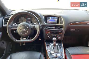 Внедорожник / Кроссовер Audi SQ5 2014 в 