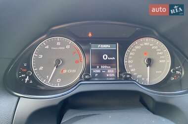 Внедорожник / Кроссовер Audi SQ5 2014 в 