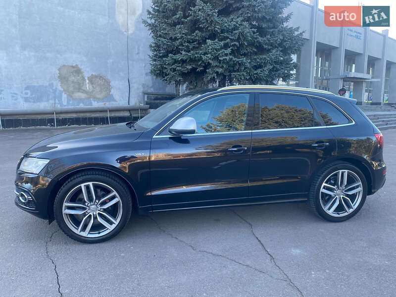 Позашляховик / Кросовер Audi SQ5 2013 в Рівному