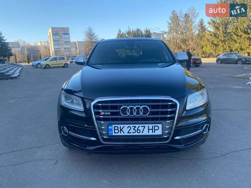 Позашляховик / Кросовер Audi SQ5 2013 в Рівному