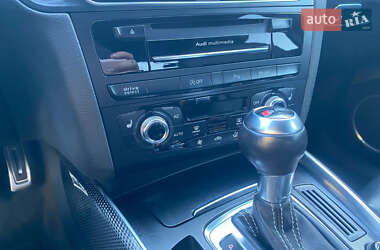 Внедорожник / Кроссовер Audi SQ5 2013 в 
