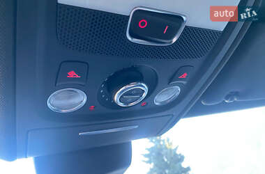 Внедорожник / Кроссовер Audi SQ5 2013 в 