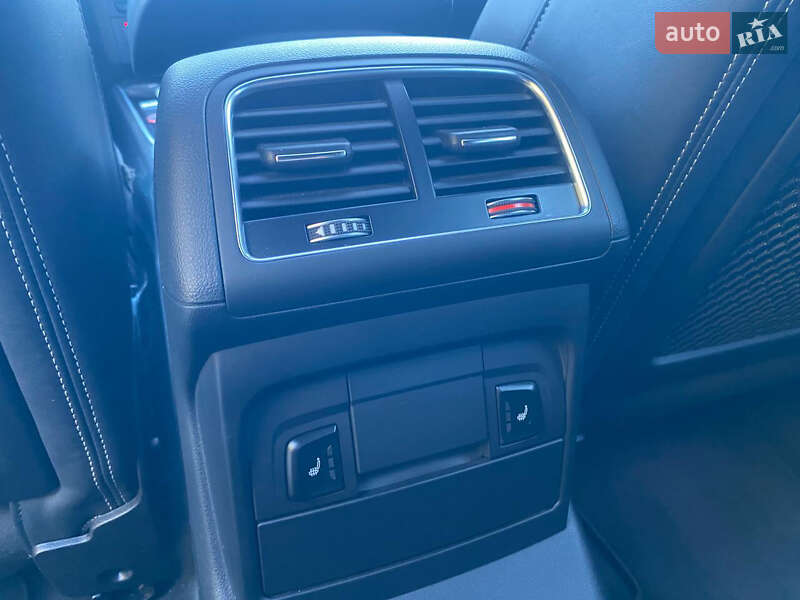 Позашляховик / Кросовер Audi SQ5 2013 в Рівному