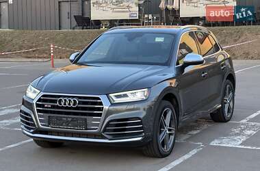 Внедорожник / Кроссовер Audi SQ5 2019 в 