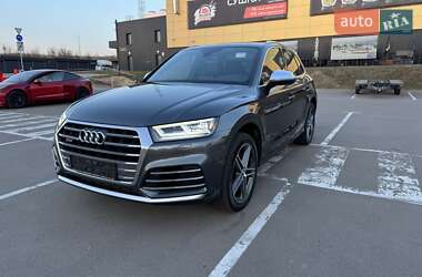Внедорожник / Кроссовер Audi SQ5 2019 в 