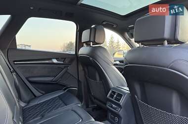 Внедорожник / Кроссовер Audi SQ5 2019 в 