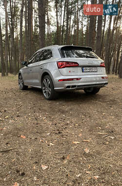 Внедорожник / Кроссовер Audi SQ5 2018 в 