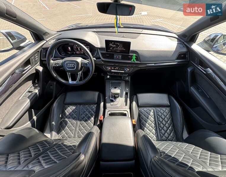 Позашляховик / Кросовер Audi SQ5 2018 в Києві