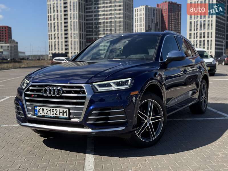 Позашляховик / Кросовер Audi SQ5 2018 в Києві