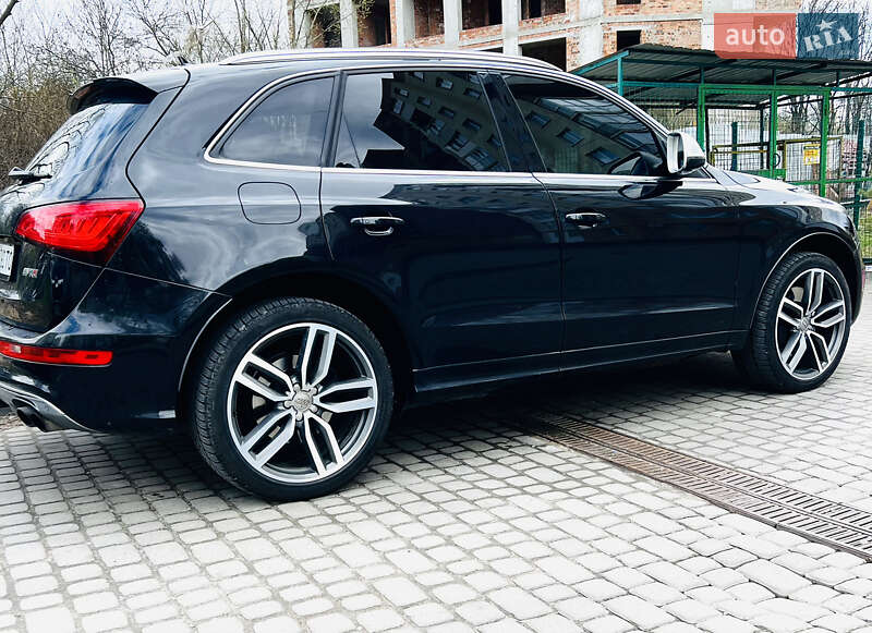 Внедорожник / Кроссовер Audi SQ5 2014 в Львове