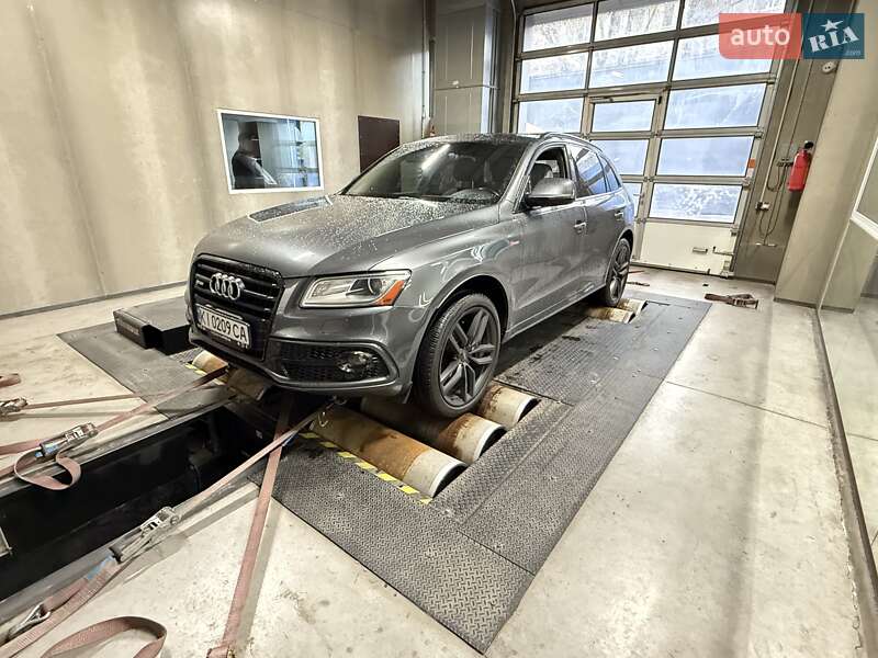 Внедорожник / Кроссовер Audi SQ5 2015 в Киеве
