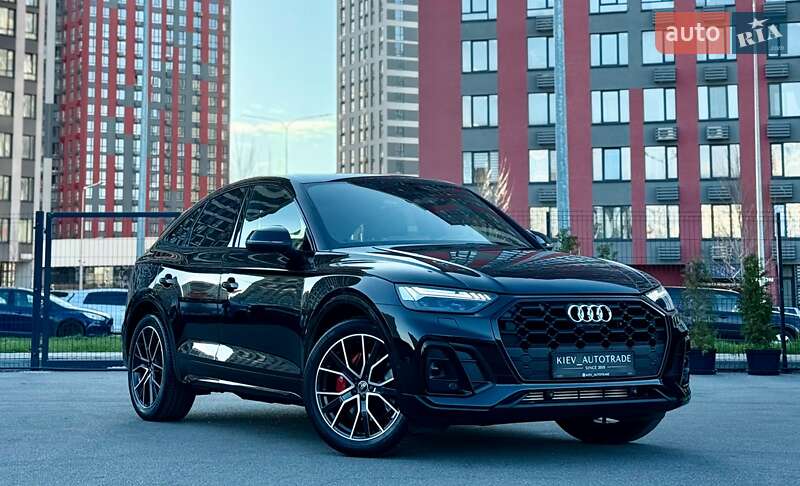 Внедорожник / Кроссовер Audi SQ5 2022 в 