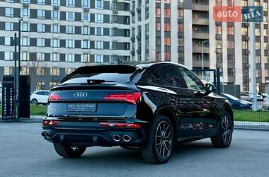 Внедорожник / Кроссовер Audi SQ5 2022 в 