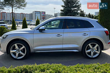 Позашляховик / Кросовер Audi SQ5 2022 в 