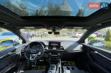 Позашляховик / Кросовер Audi SQ5 2022 в 
