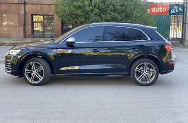 Позашляховик / Кросовер Audi SQ5 2018 в 