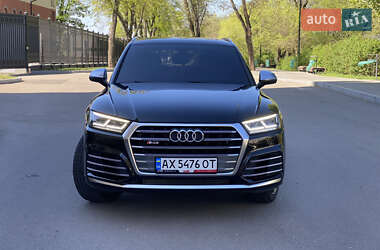 Позашляховик / Кросовер Audi SQ5 2018 в 
