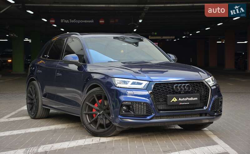 Внедорожник / Кроссовер Audi SQ5 2019 в 