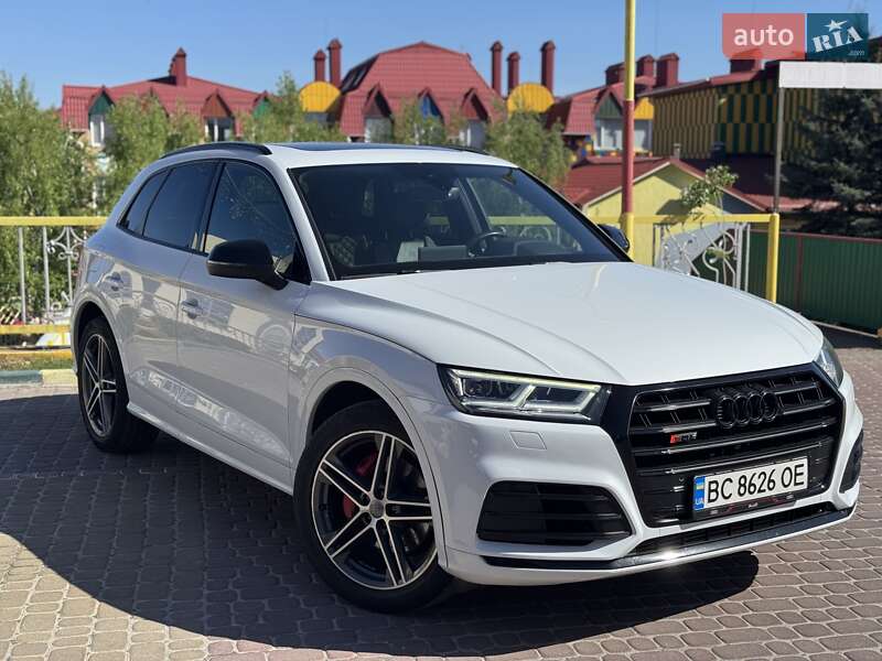 Внедорожник / Кроссовер Audi SQ5 2019 в Львове