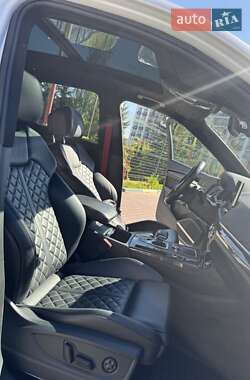 Внедорожник / Кроссовер Audi SQ5 2019 в Львове