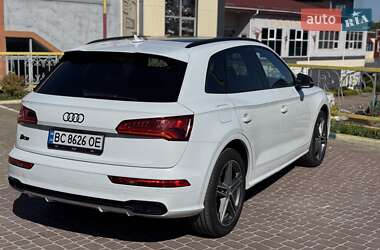 Внедорожник / Кроссовер Audi SQ5 2019 в 