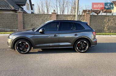 Внедорожник / Кроссовер Audi SQ5 2019 в 