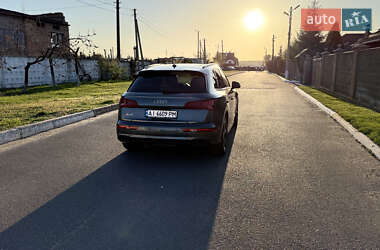 Внедорожник / Кроссовер Audi SQ5 2019 в 