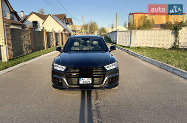 Внедорожник / Кроссовер Audi SQ5 2019 в 