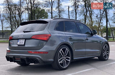 Внедорожник / Кроссовер Audi SQ5 2015 в 