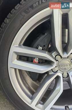 Позашляховик / Кросовер Audi SQ5 2013 в 