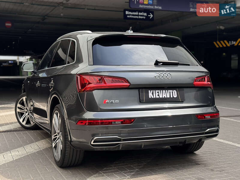 Позашляховик / Кросовер Audi SQ5 2018 в Києві