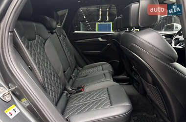 Внедорожник / Кроссовер Audi SQ5 2018 в 