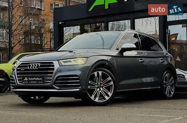 Внедорожник / Кроссовер Audi SQ5 2018 в 