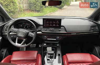 Внедорожник / Кроссовер Audi SQ5 2022 в 