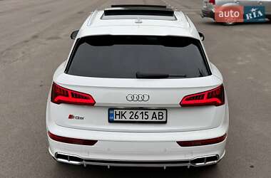 Внедорожник / Кроссовер Audi SQ5 2019 в 