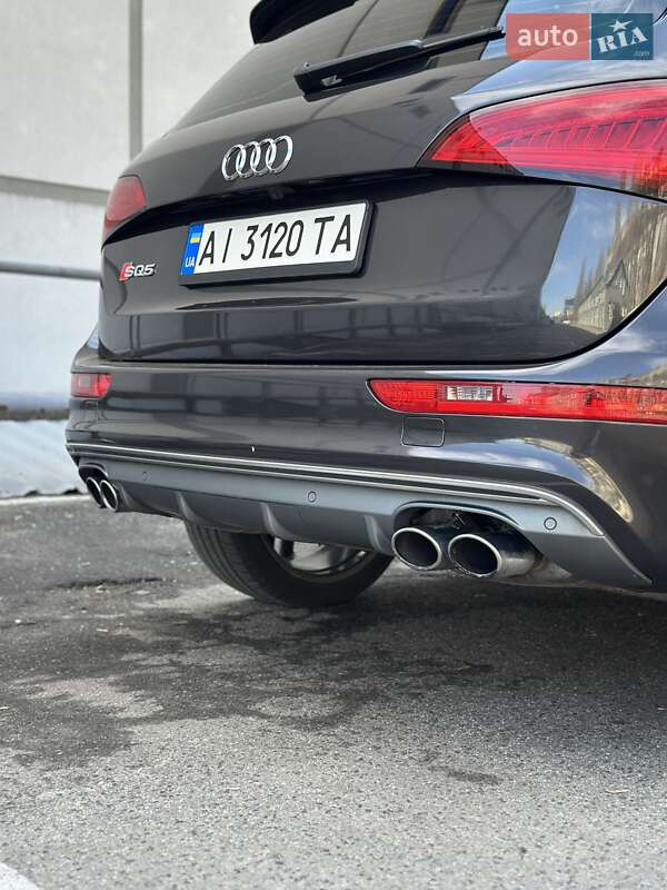Позашляховик / Кросовер Audi SQ5 2014 в Києві