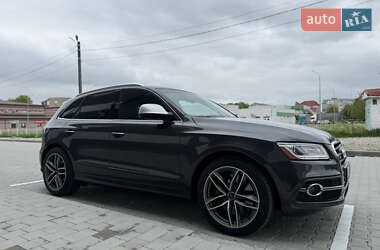 Внедорожник / Кроссовер Audi SQ5 2014 в 