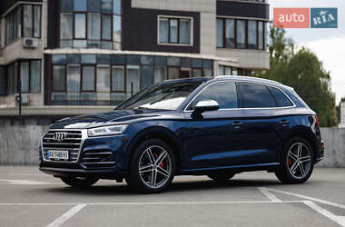 Внедорожник / Кроссовер Audi SQ5 2018 в 