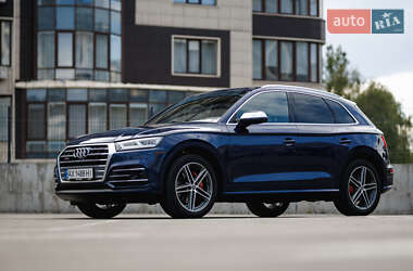 Внедорожник / Кроссовер Audi SQ5 2018 в 